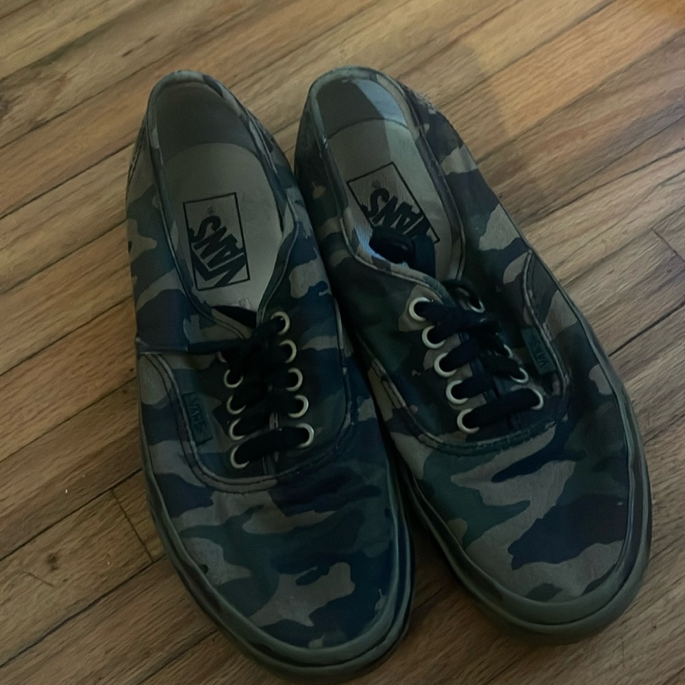 Vans Green Camouflage Athletic Shoes